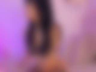 Iliana's Live Sex Cam Show