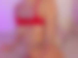 Iliana's Live Sex Cam Show