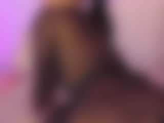 Iliana's Live Sex Cam Show