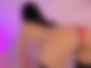 Iliana's Live Sex Cam Show