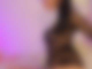 Iliana's Live Sex Cam Show