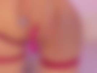 Iliana's Live Sex Cam Show