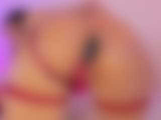 Iliana's Live Sex Cam Show