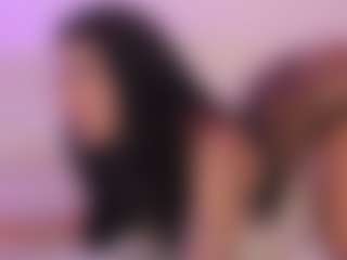 Iliana's Live Sex Cam Show