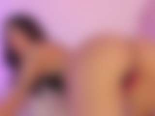 Iliana's Live Sex Cam Show