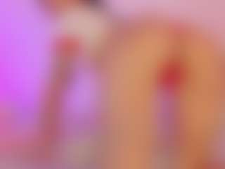 Iliana's Live Sex Cam Show