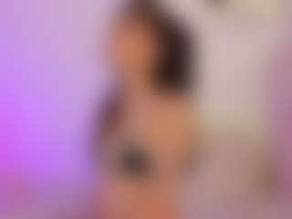 Live cam show with Iliana - Squirt Teen (18+) on CamClone