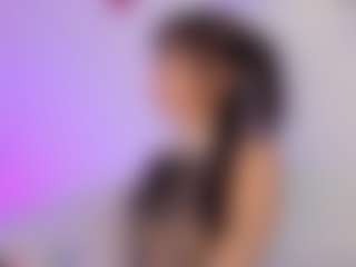 Iliana's Live Sex Cam Show