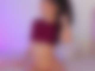 Iliana's Live Sex Cam Show