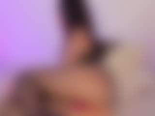 Iliana's Live Sex Cam Show