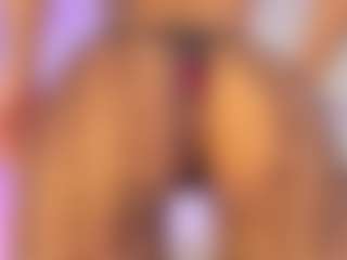 Iliana's Live Sex Cam Show