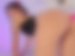 Iliana's Live Sex Cam Show
