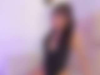 Iliana's Live Sex Cam Show