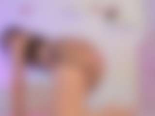 Iliana's Live Sex Cam Show