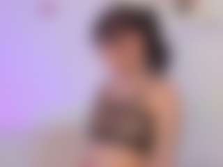 Iliana's Live Sex Cam Show