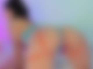Iliana's Live Sex Cam Show