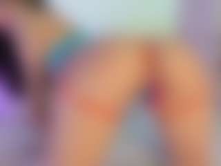 Iliana's Live Sex Cam Show