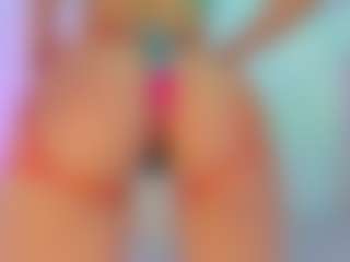 Iliana's Live Sex Cam Show