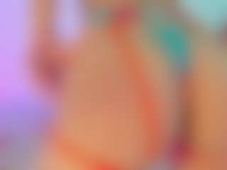 Iliana's Live Sex Cam Show