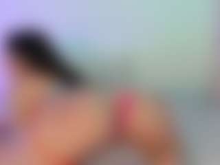Iliana's Live Sex Cam Show