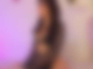 Iliana's Live Sex Cam Show