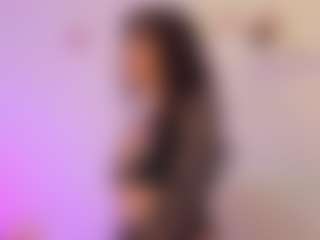 Iliana's Live Sex Cam Show