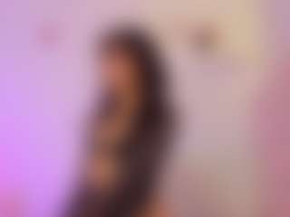 Iliana's Live Sex Cam Show