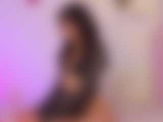 Iliana's Live Sex Cam Show