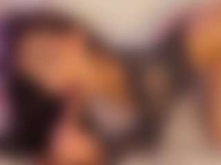 Iliana's Live Sex Cam Show