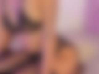 Iliana's Live Sex Cam Show