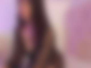 Iliana's Live Sex Cam Show