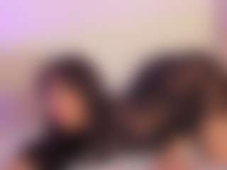Iliana's Live Sex Cam Show