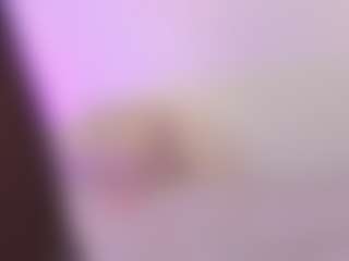 Iliana's Live Sex Cam Show