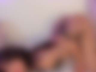 Iliana's Live Sex Cam Show