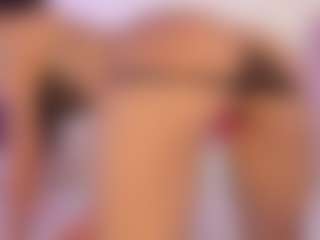 Iliana's Live Sex Cam Show