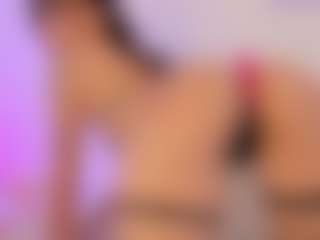Iliana's Live Sex Cam Show