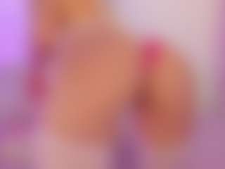 Iliana's Live Sex Cam Show