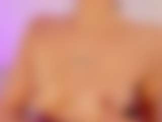 Iliana's Live Sex Cam Show