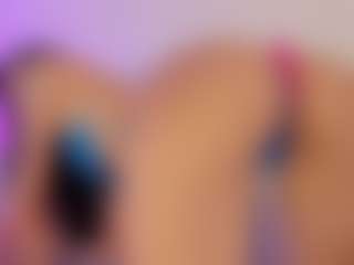 Iliana's Live Sex Cam Show