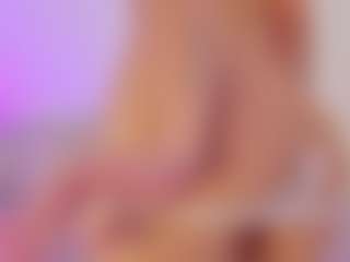 Iliana's Live Sex Cam Show