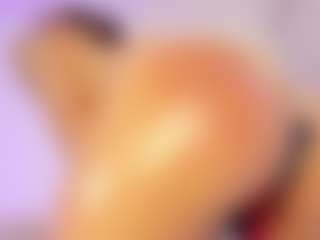 Iliana's Live Sex Cam Show