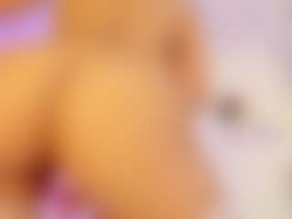 Iliana's Live Sex Cam Show
