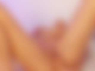 Iliana's Live Sex Cam Show