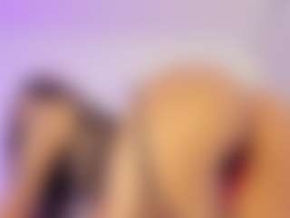 Iliana's Live Sex Cam Show