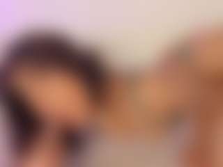 Iliana's Live Sex Cam Show