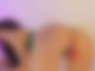 Iliana's Live Sex Cam Show