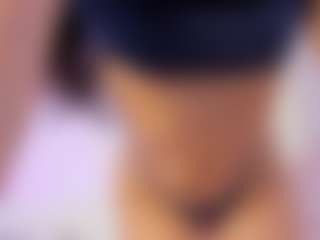 Iliana's Live Sex Cam Show