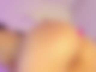 Iliana's Live Sex Cam Show
