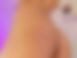 Iliana's Live Sex Cam Show