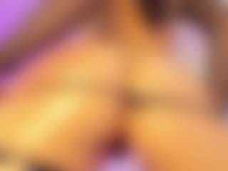 Iliana's Live Sex Cam Show